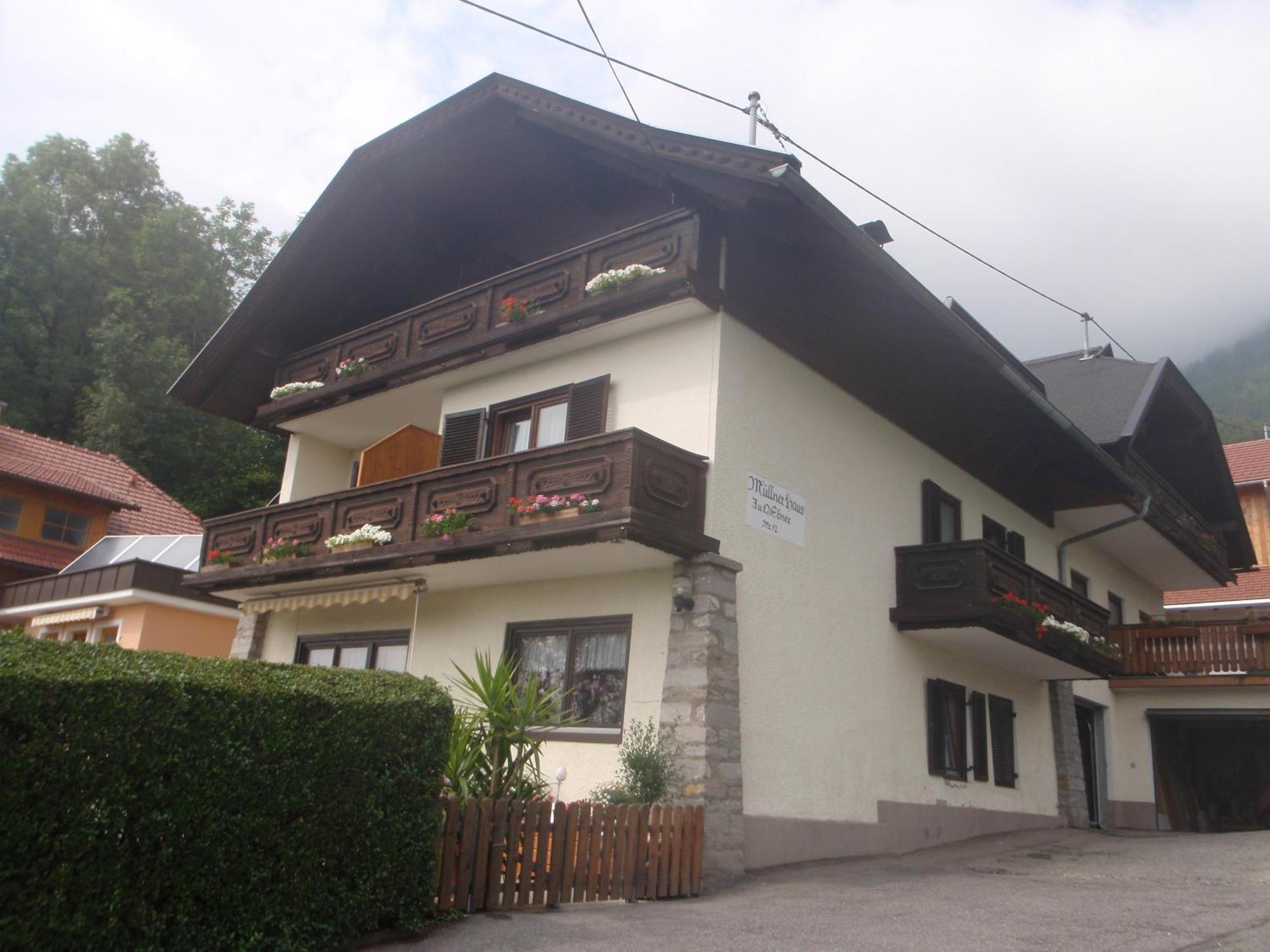 Muellnerhaus Apartment Милщат Екстериор снимка