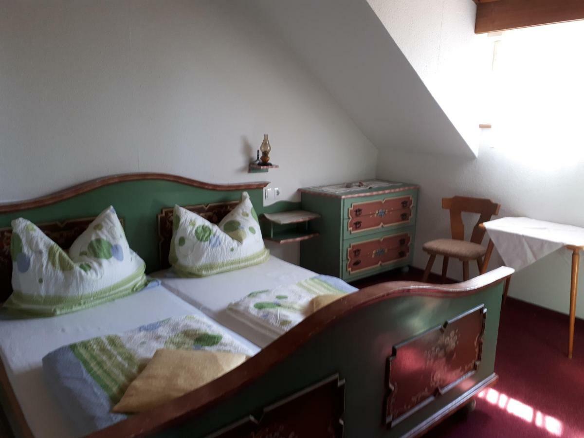 Muellnerhaus Apartment Милщат Стая снимка